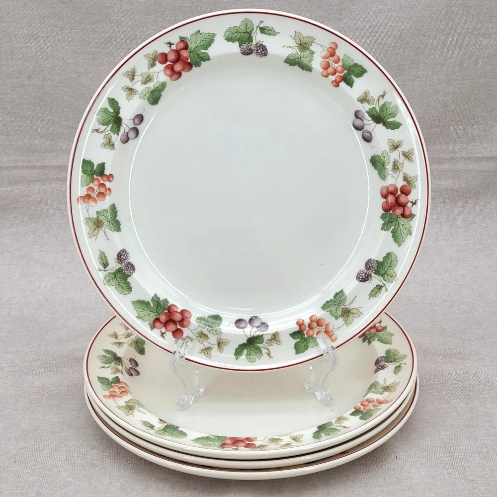 Wedgwood Queen's Ware Provence 10.5